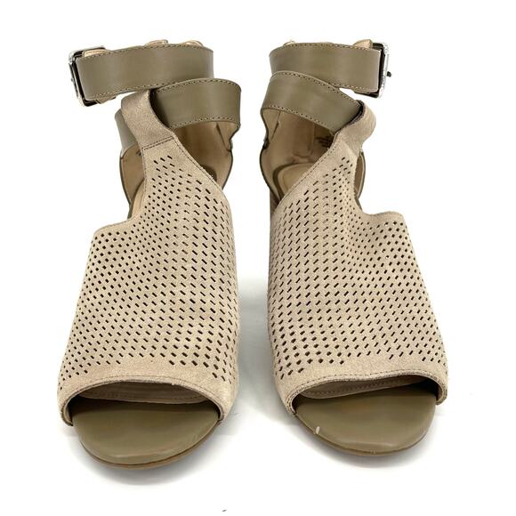 Marc Fisher Taupe Gabie Stacked Heel Open Toe Suede Ankle Strap Sandal 8.5 - Picture 3 of 9